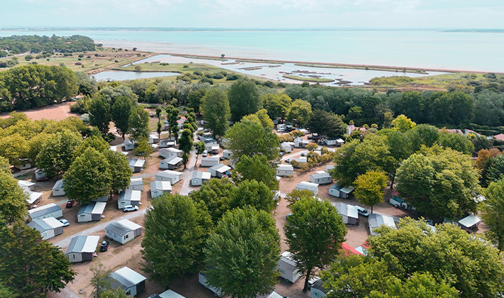 Vacances-passion - Camping Les Bris - Île d'Oléron - Charente-Maritime